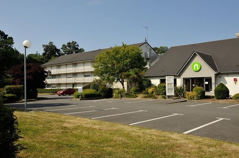 B&B HOTEL Lorient Lanester Exterior foto