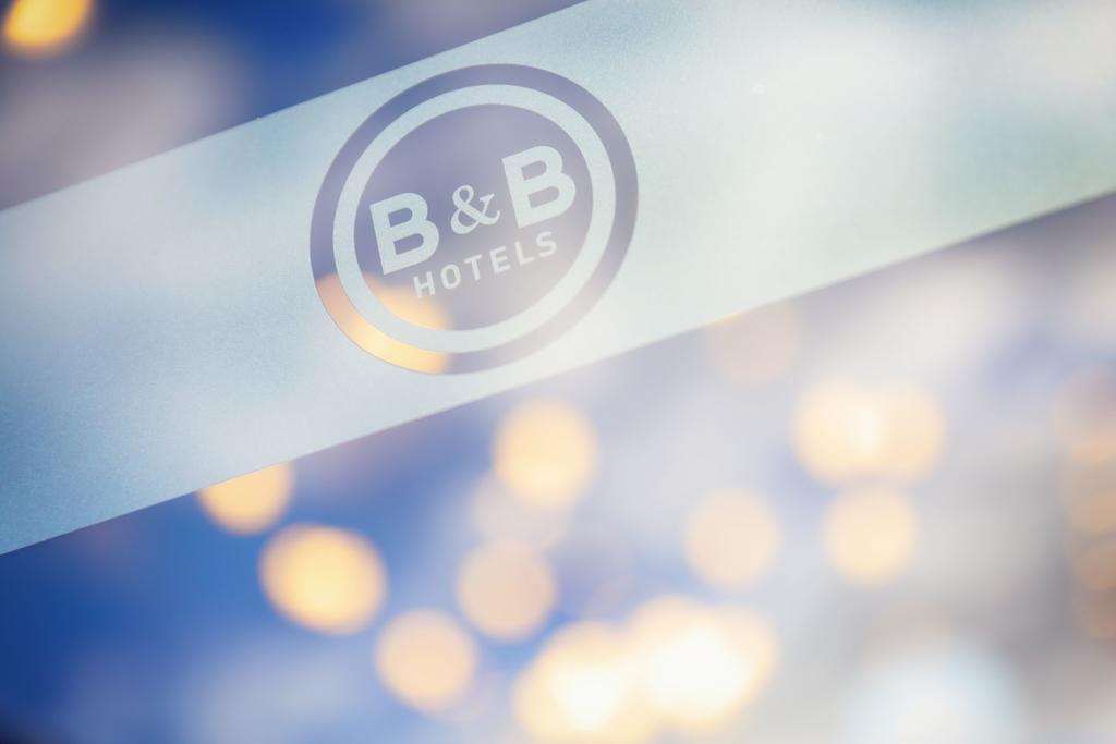 B&B HOTEL Lorient Lanester Exterior foto